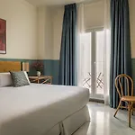 Bypillow Abril Szálloda 2*