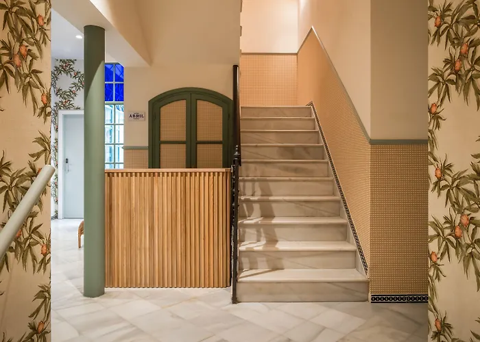 Hotel Bypillow Abril 2*