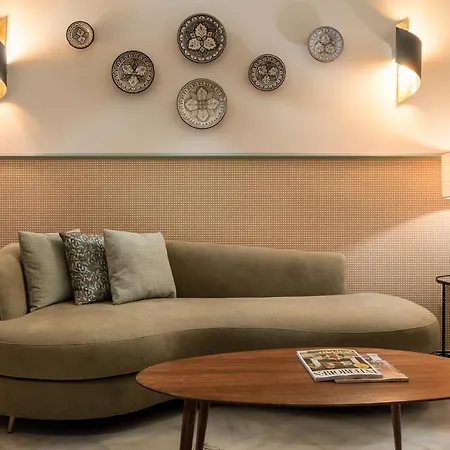 Bypillow Abril Otel Sevilla