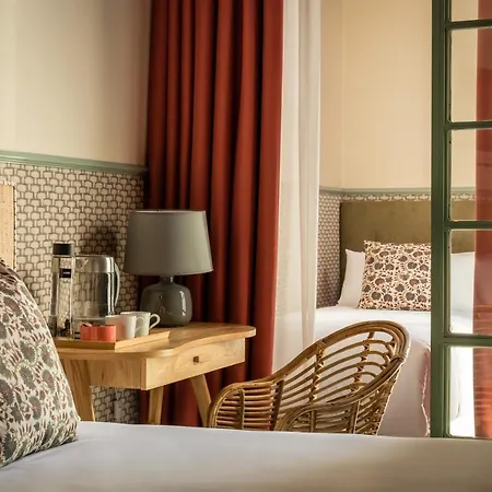 Bypillow Abril إشبيلية